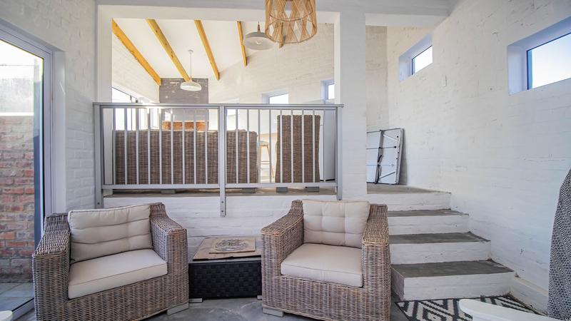 4 Bedroom Property for Sale in Jongensfontein Western Cape